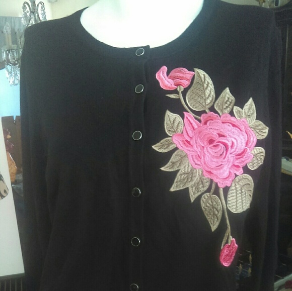 Cardigan - Picture 1 of 4